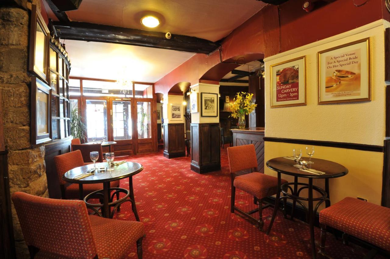 Crown Hotel Brackley Kültér fotó