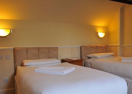 Crown Hotel Brackley Kültér fotó